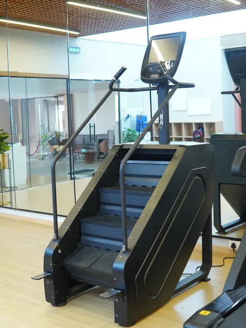 Fitness9 Kompally — weights and resistance machines