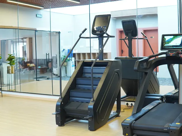 Fitness9 Kompally — spacious modern training floor
