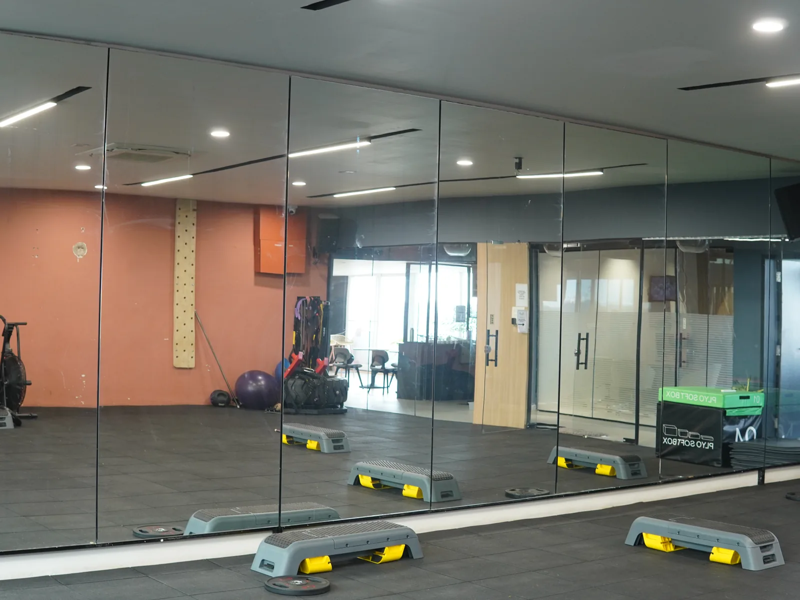 Group fitness and functional training studio at Fitness9 Kompally weight loss program