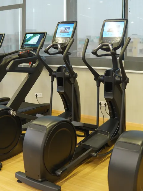 Fitness9 Kompally — spacious modern training floor
