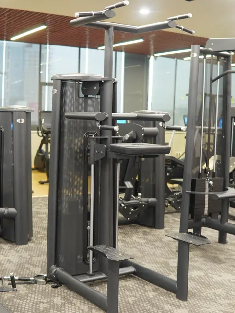Fitness9 Kompally — weights and resistance machines